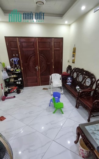 LẠC LONG QUÂN – NHÀ ĐẸP – NGÕ THÔNG THOÁNG – Ô TÔ – 5T, 36M2, 5.8 TỶ