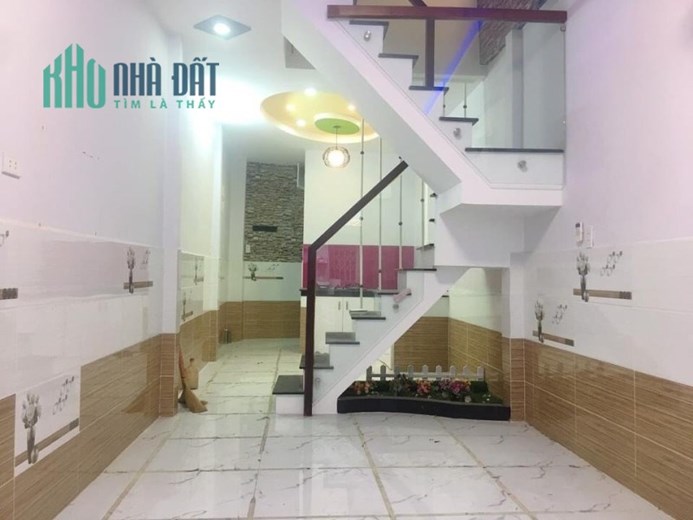 Nhà Mới Ở Ngay - Lý Thái Tổ - Sư Vạn Hạnh Quận 10, Giá chỉ 4.9tỷ TL