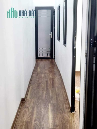 Bán Căn Chung Cư ngõ 766 Đường Láng 33/80m2, 3 phòng ngủ đầy đủ công năng, nhà mới ở ngay, giá chỉ