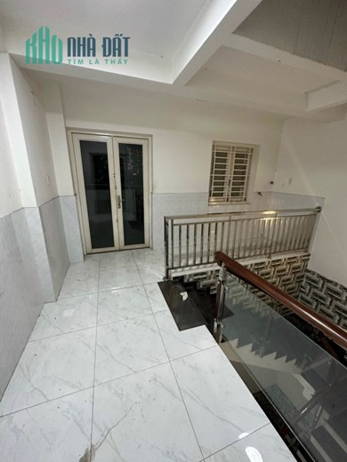 Chính chủ cần cho thuê nhà 1 trệt 3 lầu tại Lê Đức Thọ, Phường 13, Quận Gò Vấp, TP HCM