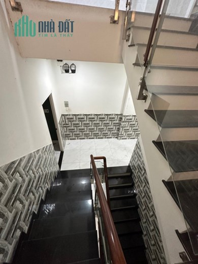 Chính chủ cần cho thuê nhà 1 trệt 3 lầu tại Lê Đức Thọ, Phường 13, Quận Gò Vấp, TP HCM