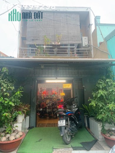 Bán nhà đường Hương Lộ 2 quận Bình Tân dt 4x20 trệt 1 lầu hẻm 8m thông ngay bệnh viện Bình Tân.