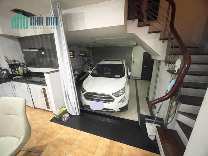nhà đẹp lô góc Nguyễn Sơn, 87m x 4 tầng, mặt tiền 6m, gara, ôtô tránh
