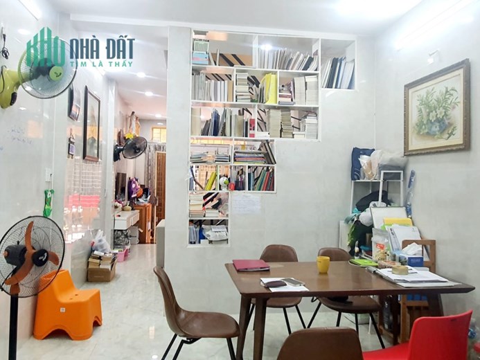Bán gấp nhà ở ngay 3.5x12.5m Ông ích Khiêm Quận 11 giá 4.55 tỷ