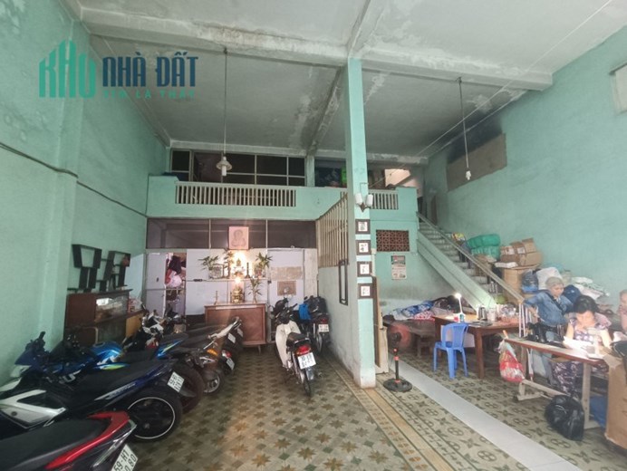 Trần Bình Trọng, Quận 5, Nhà 1 đời trên 70 năm, Diện tích 200m2 (8x25), hẻm 8M