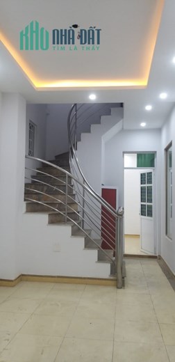 CỰC HIẾM, Bán nhà Lô góc Ô tô tránh Kinh doanh ở Cầu Diễn chỉ với 7 tỷ