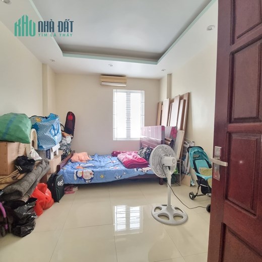 Bán nhà Vĩnh Hưng, Hoàng Mai ngõ thông gần ô tô, nhà đẹp thoáng sáng 35 m2, 3 tỷ 800