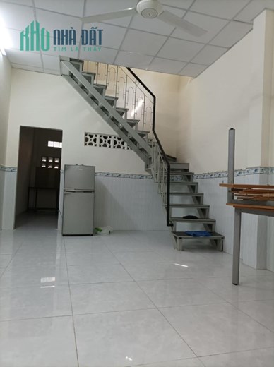 Bán nhà 2 tầng 82m2 hẻm ba gác đường tôn Đản Q4 chỉ hơn 3 tỷ xíu