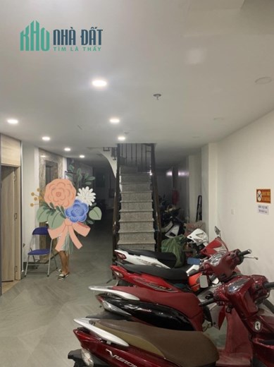 Bán nhà Doãn Kế Thiện, Cầu Giấy. 165mx9; giá 45 tỷ. Phương