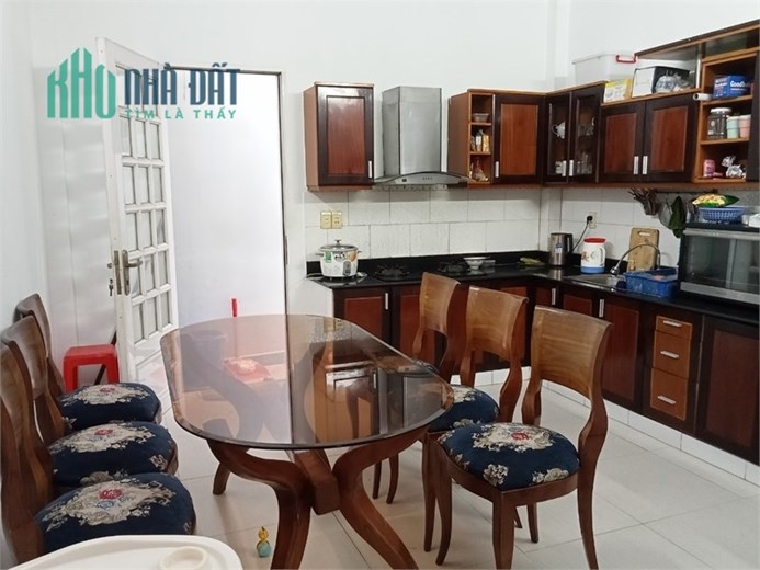 Nhà Nguyên căn Hẻm 588 Huỳnh Tấn Phát, P.Tân Phú, Quận 7