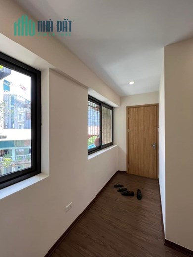 Tập Thể Thanh Nhàn,120m2, T4+T5, 2.9Tỷ, Lô Góc, 4N2WC, Đẹp 0977097287
