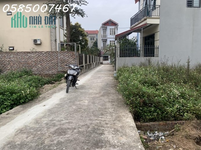 Bán đất Hải Bối, 42m2, xe hơi đỗ, 5′ đi xe lên Cầu Nhật Tân