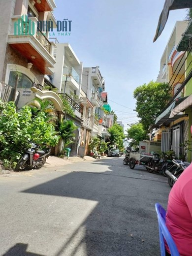 🇻🇳 Bán Nhà Bình Tân
  LÊ VĂN QUỚI - P. BÌNH TRỊ ĐÔNG - HẺM NHỰA 7M - 5MX16M - 6,5 TỶ