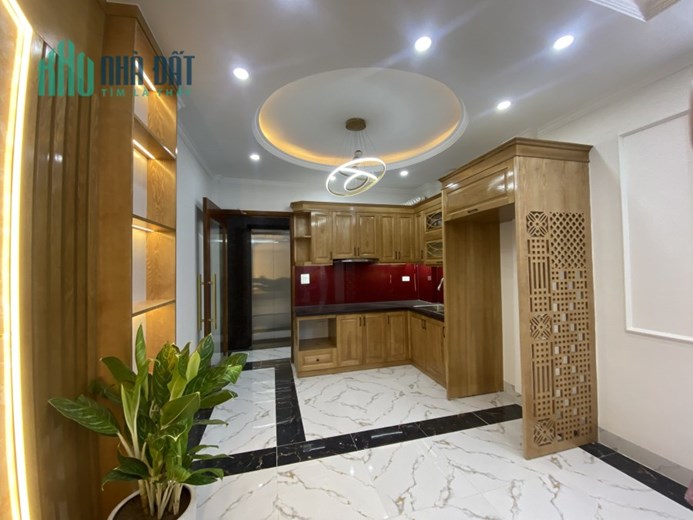 Bán Nhà ngõ 29 Khương Hạ 33mx5 tầng,ô tô đỗ cổng,xây mới giá 4 tỷ hơn