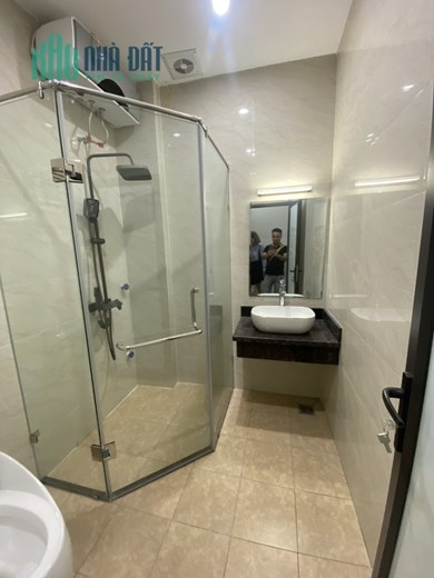 Bán Nhà ngõ 29 Khương Hạ 33mx5 tầng,ô tô đỗ cổng,xây mới giá 4 tỷ hơn