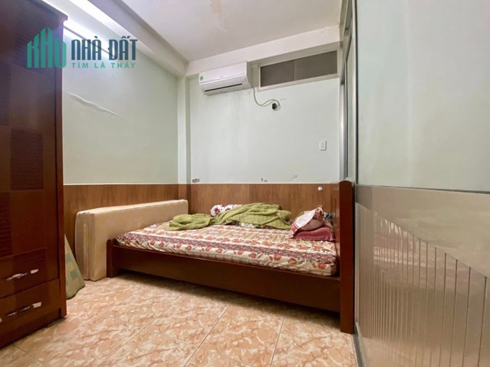 Bán nhà măt hẻm 8m Nguyễn Bặc -  chợ Phạm Văn Hai, DT: 3.8x20m, 2 T -5PN, 9.6 tỷ