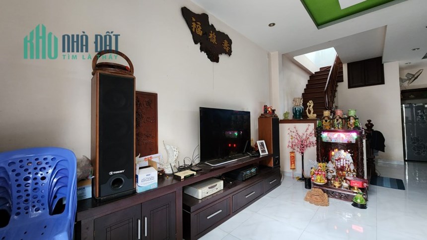 Nhà 3 tầng tại hẻm xe máy Phước Hải NHA TRANG
