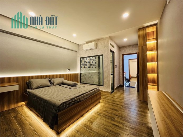 Siêu Phẩm Phạm Văn Chiêu, Gò Vấp – Đường 8m, 65m2, 5 tầng Full nội thất.