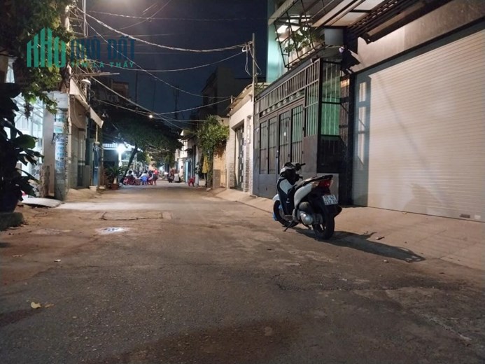 NHÀ PHỐ HIỆN ĐẠI BẬC NHẤT Q12 - NGANG 5M - 4 TẦNG NHÀ ĐẸP...