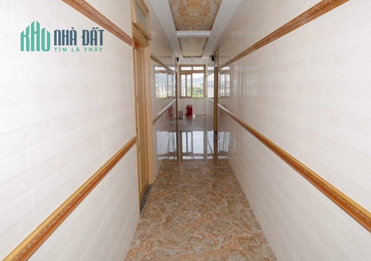 CẦN BÁN TÒA NHÀ 30 CĂN HỘ CAO CẤP THU NHẬP KHỦNG TRÊN 100TR/THÁNG.
Hoà An, Cẩm Lệ. Diện tích 256