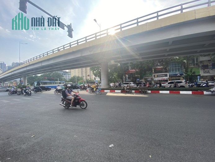 MẶT PHỐ LÁNG HẠ - ĐỐNG ĐA - 57M2 X 4 TẦNG - MT 4M - SẦM UẤT NGÀY ĐÊM