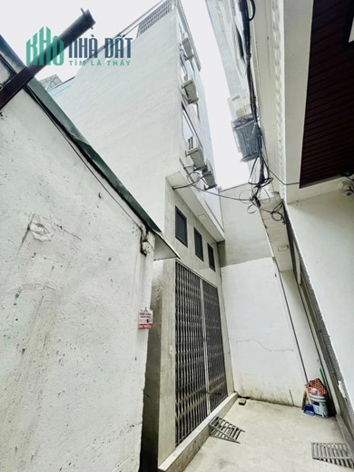 Bán nhà Lô góc Mỹ Đình, 36m2, 6 tầng thang máy, cạnh Ô tô chỉ với 4 tỷ