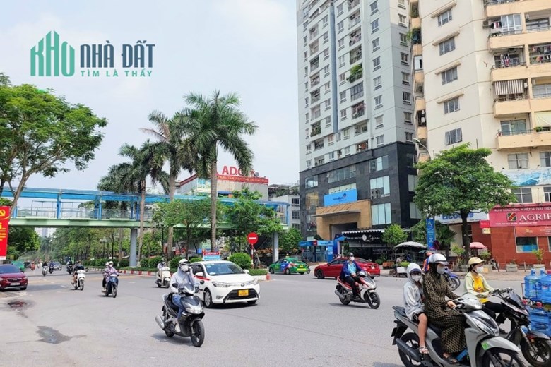 Bán nhà Tân Mai 45m2 x 5T, Nhà mới Koong, ngõ nông rộng đẹp ở luôn. Chỉ hơn 4 tỷ
