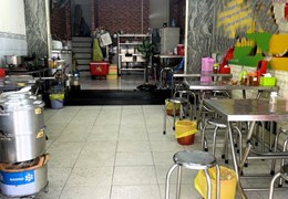 Sang quán ăn sáng trưa mặt tiền đường Linh Đông
