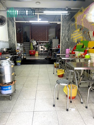 Sang quán ăn sáng trưa mặt tiền đường Linh Đông