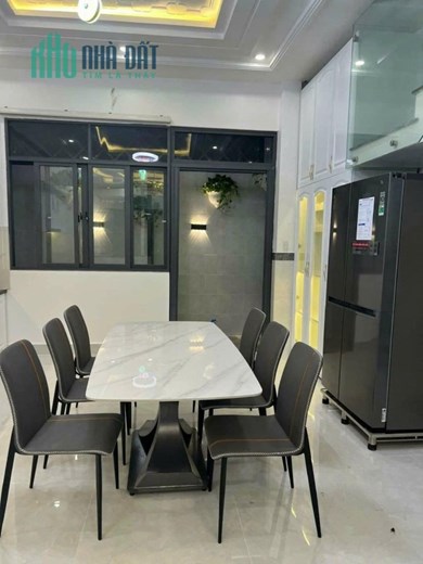 BIỆT THỰ KHU DÂN CƯ PETECHIM-HUỲNH TẤN PHÁT TT NHÀ BÈ,DT 80M,ĐƯỜNG 6M THÔNG HAI CHIỀU.