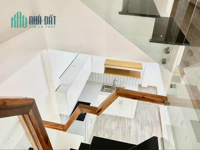 Hẻm 1/ Xe Hơi Tới Nhà, 35m2 x 2T gần Chợ Phạm Văn Bạch, Giá Chỉ 1,9 tỷ