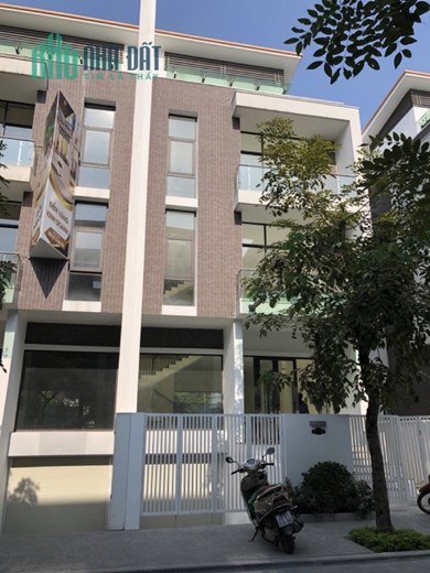 Cho thuê biệt thự Imperia Nguyễn Huy Tưởng, 170m2 5T làm nhà trẻ, văn phòng, spa thẩm mỹ