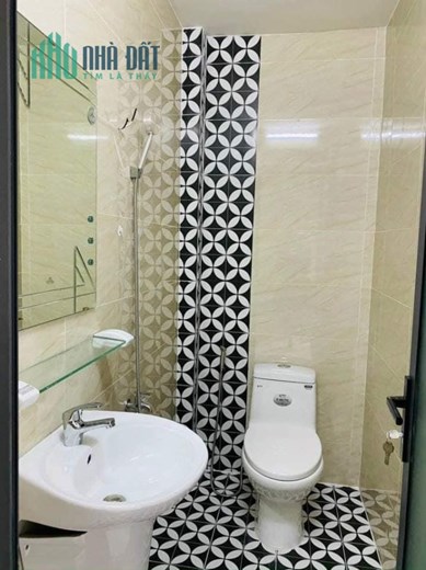 Ban Đất Tặng Nhà 80m2_2 Tầng 8*10 - HXH Nguyễn Văn Lượng, Giá Chỉ 3,5 tỷ