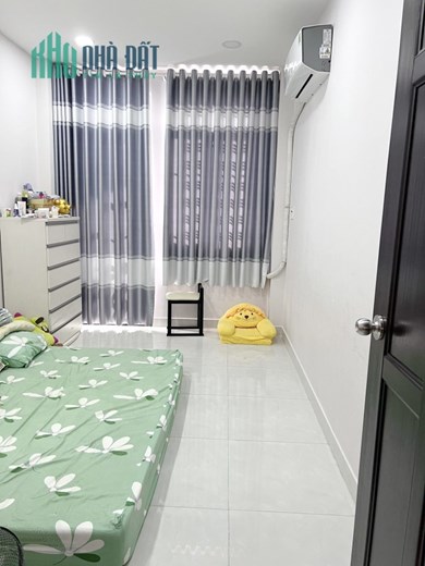 Nhà mới 3 tầng Phạm Thế Hiển P6Q8. Giá 5 tỷ TL - Giá : 5 Tỷ (TL)