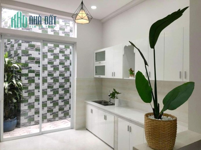Nhà mới 3 tầng Phạm Thế Hiển P6Q8. Giá 5 tỷ TL - Giá : 5 Tỷ (TL)