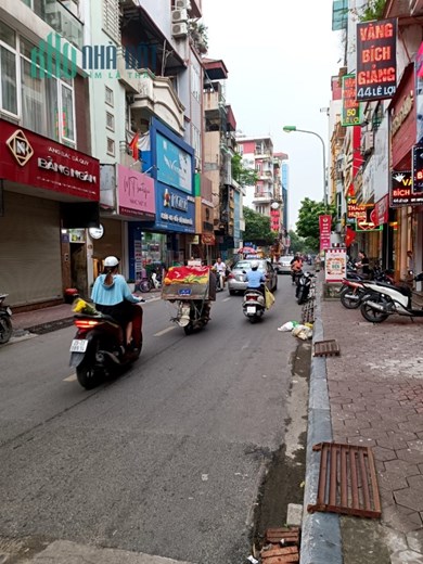 Bán nhà 4 tầng Lê Lợi - Hà Đông, 3m ra phố chỉ hơn 3 tỷ