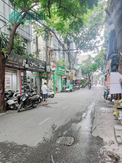 NHÀ TUYỆT ĐẸP ĐỊNH CÔNG ÔTÔ TẢI ĐỖ CỬA NGÕ THÔNG 46M2 5 TẦNG 3.6 TỶ