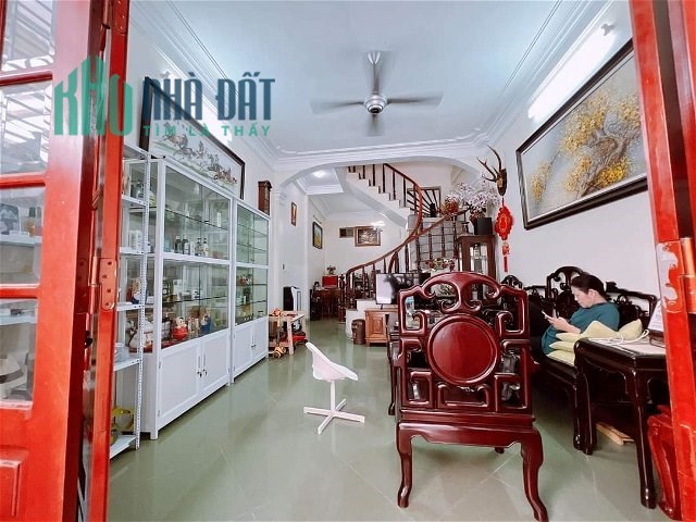 Bán Nhà Kim Giang - Hoàng Mai, D.Tích 64m2, 4 Tầng, Ngõ Ôtô, Giá 6.9 tỷ