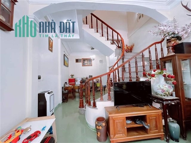 Bán Nhà Kim Giang - Hoàng Mai, D.Tích 64m2, 4 Tầng, Ngõ Ôtô, Giá 6.9 tỷ