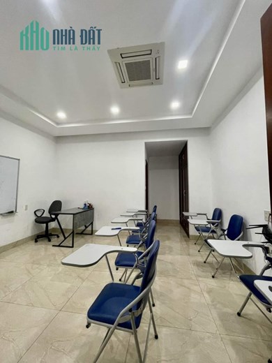 Bán nhà 4 tầng 3 mê Hồ Tùng Mậu - Hòa Minh