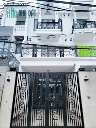 Nhà đẹp 3 tầng, phong cách Âu, kiệt 2 Ô tô rượt nhau thông HOÀNG THỊ LOAN, Liên Chiểu, Đà Nẵng, chỉ