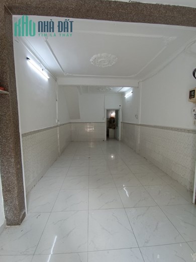 Nhà bán 2 tầng BTCT HXH 8m Minh Phụng Quận 6 40m2 chỉ nhỉnh 6 tỷ thương lượng
