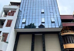 Cho Thuê Tòa Văn Phòng 9 Tầng Xây Mới MP Thụy Khuê.Vị Trí Đắc Địa.DT 196m2. Giá 250tr/th