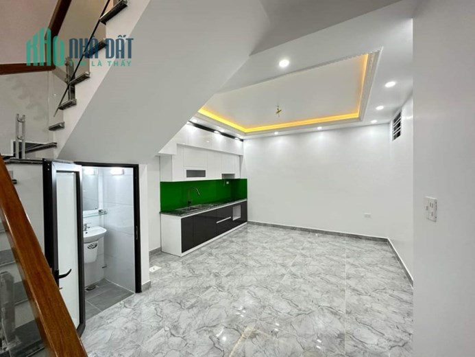 Bán nhà xây mới lô góc 64m 4 tầng GIÁ 4.7 tỉ ô.tô ra vào gần mặt đường Hồ Sen