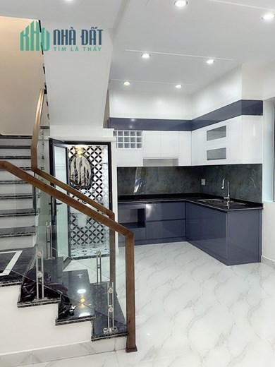 Bán nhà xây mới phố Chợ Hàng Cũ, 4 tầng 4 ngủ ngõ nông GIÁ 2.42 tỉ