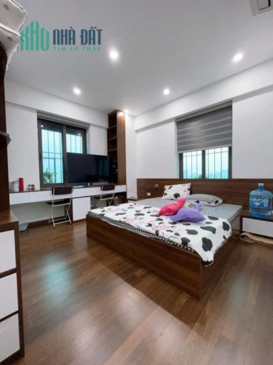 BÁN NHANH CĂN NHÀ GÂN HỌC VIỆN TÀI CHÍNH: DT65M2, MT4.5m , 3 TẦNG 
GIÁ HƠN 4 TỶ
