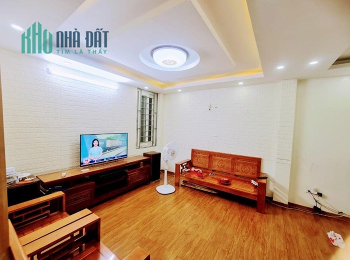 Bán Nhà Ngõ 32 Đỗ Đức Dục Mễ Trì, Giá Rẻ 50m2, 4 PN chỉ 4 Tỷ 0975553795