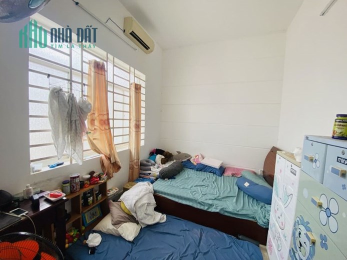 Về quê cần bán gấp nhà HXH lô góc Hòa Bình Gần Đầm Sen 85m2 3 tầng chỉ 9,9 tỷ TL.