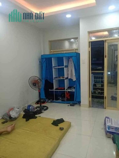 168873-Bán Nhà Phường 5 Phú Nhuận Nguyễn Kiệm 30m2 , 3 Tầng , 4 PN Giá  3 tỷ 2