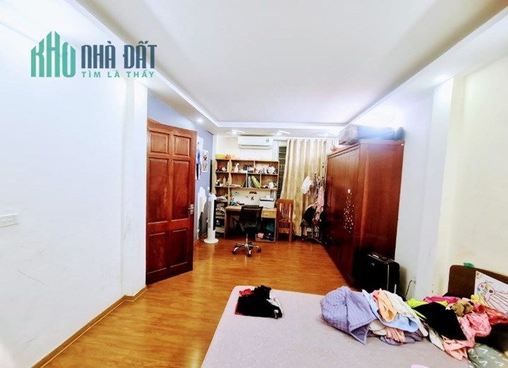 Bán Nhà Ngõ 32 Đỗ Đức Dục Mễ Trì, Giá Rẻ 50m2, 4 PN chỉ 4 Tỷ 0975553795